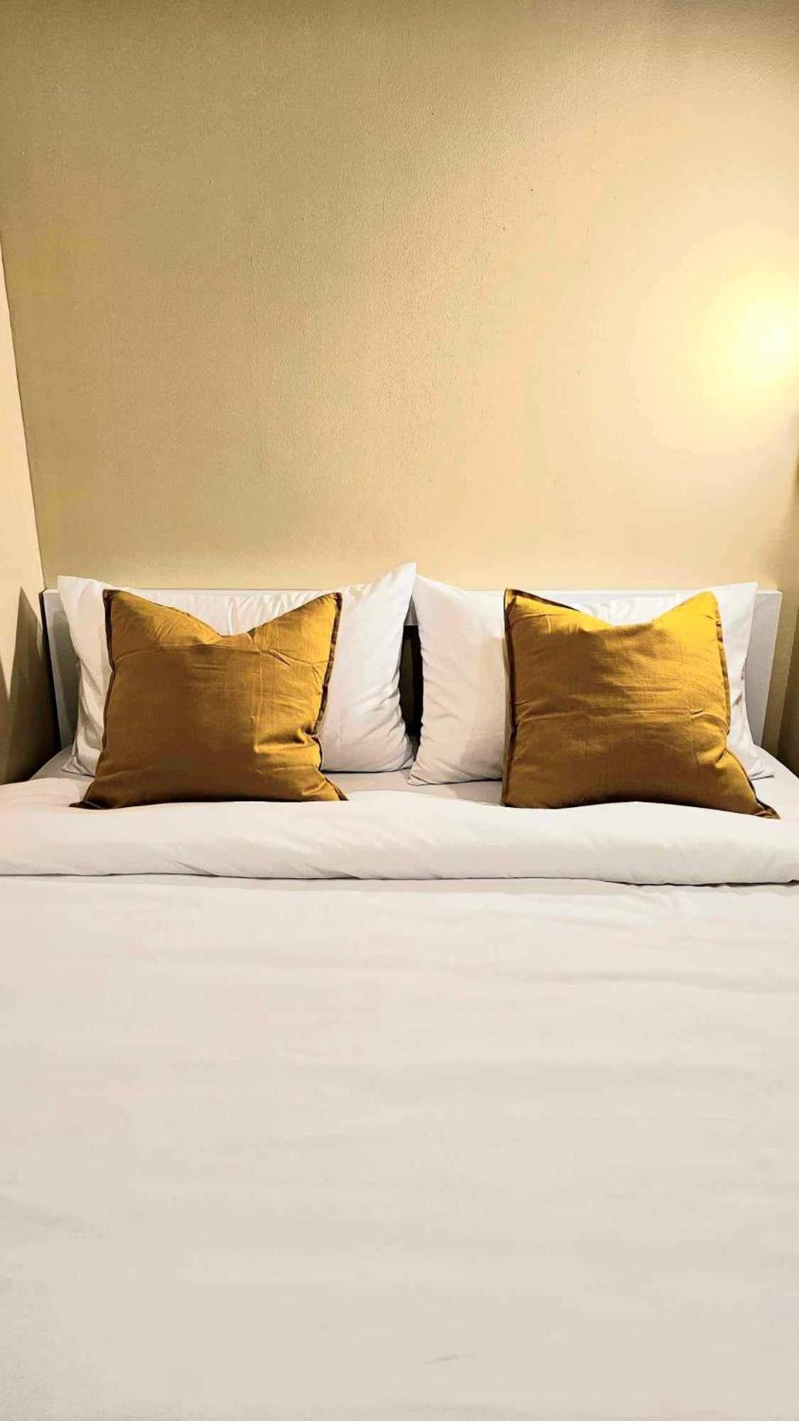 W District Guesthouse بانكوك المظهر الخارجي الصورة