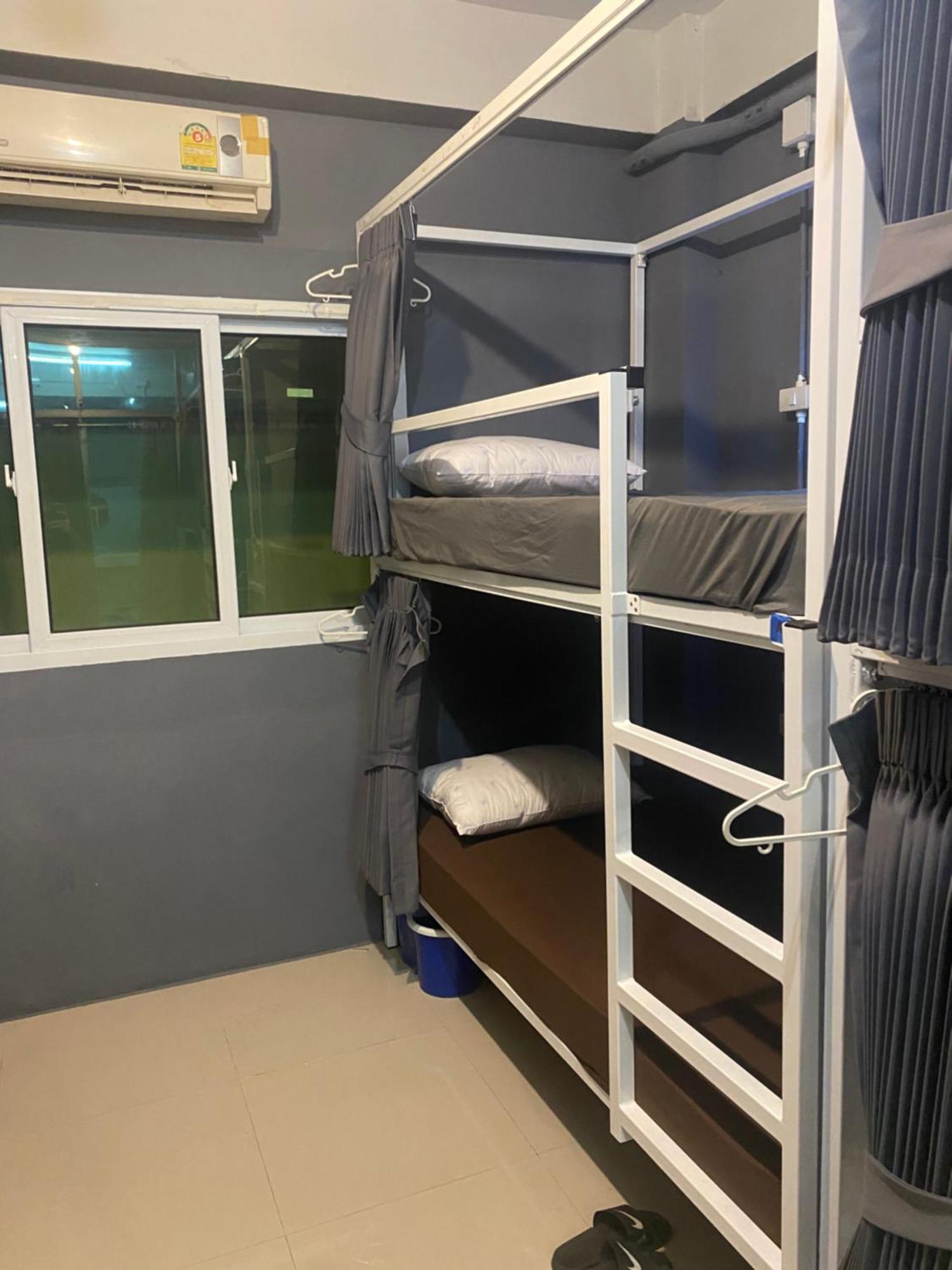 W District Guesthouse بانكوك المظهر الخارجي الصورة