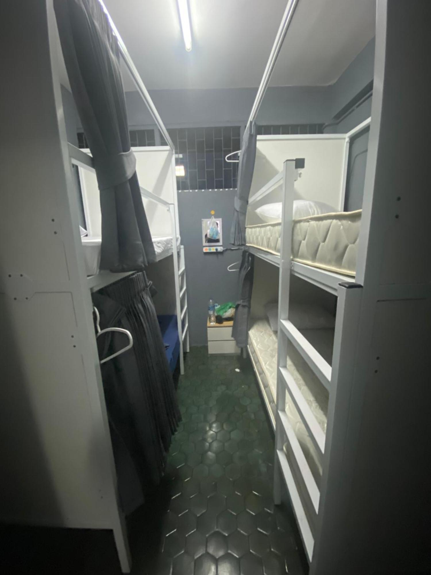 W District Guesthouse بانكوك المظهر الخارجي الصورة