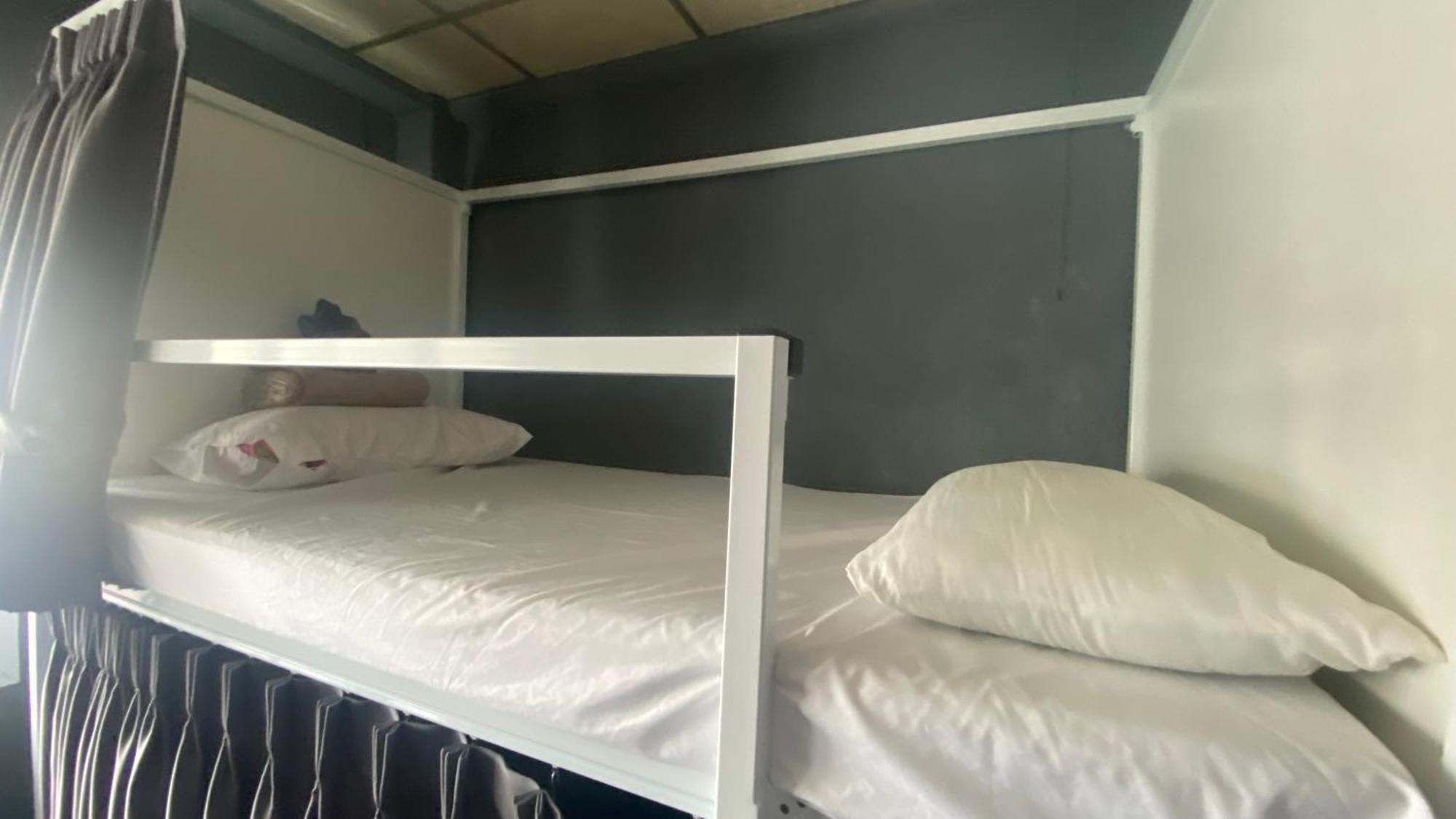 W District Guesthouse بانكوك المظهر الخارجي الصورة